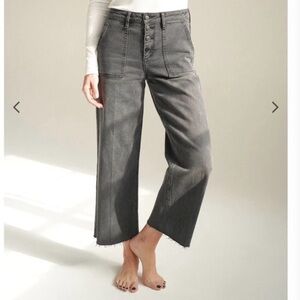 Carly Jean Los Angeles Black Hendrix  Jeans